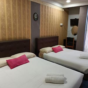 Hotel Tropicanna Pulai Point